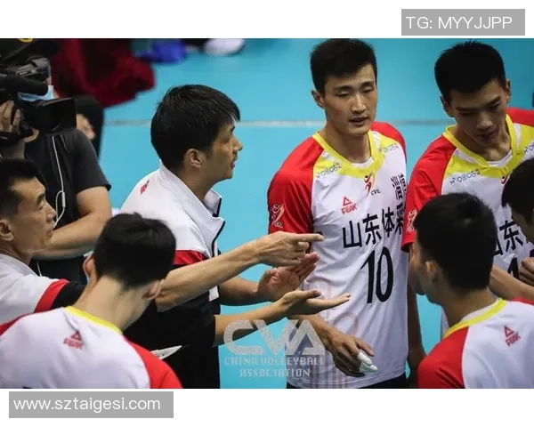 赛后复盘分析北京羽毛球队与南京羽毛球队的竞技状态与表现对比 赛后复盘分析北京羽毛球队与南京羽毛球队的竞技状态与表现对比