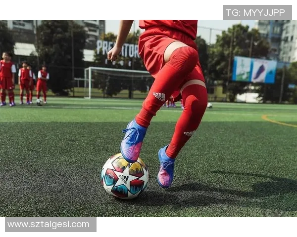赵芳独家分享足球心得与技巧助你提升球技的秘密大揭秘 赵芳独家分享足球心得与技巧助你提升球技的秘密大揭秘
