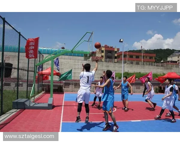 重庆篮球队的奋斗历程与冠军赛背后的故事揭秘 重庆篮球队的奋斗历程与冠军赛背后的故事揭秘