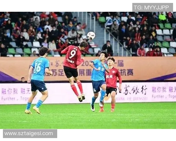 中国邀请外国足球明星助力本土联赛提升竞技水平与观赏性